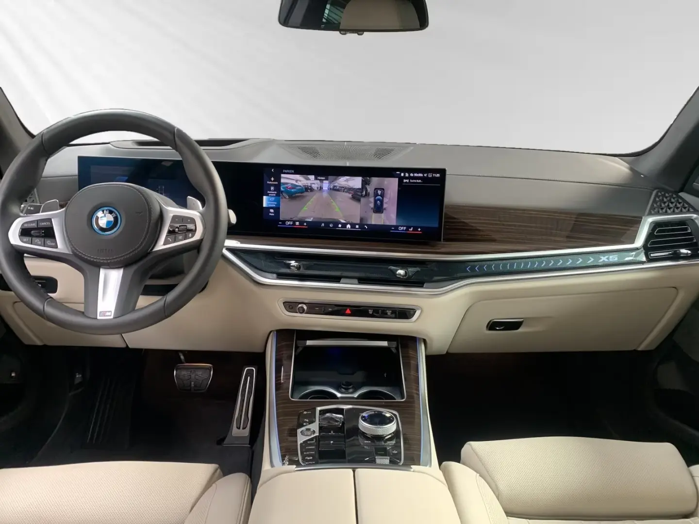BMW X5 xDrive50e M Sport Pro|AHK|Pano