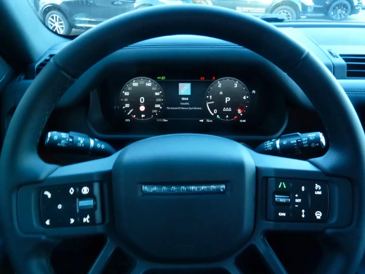 Land Rover Defender 110 P300e X-Dyn.HSE