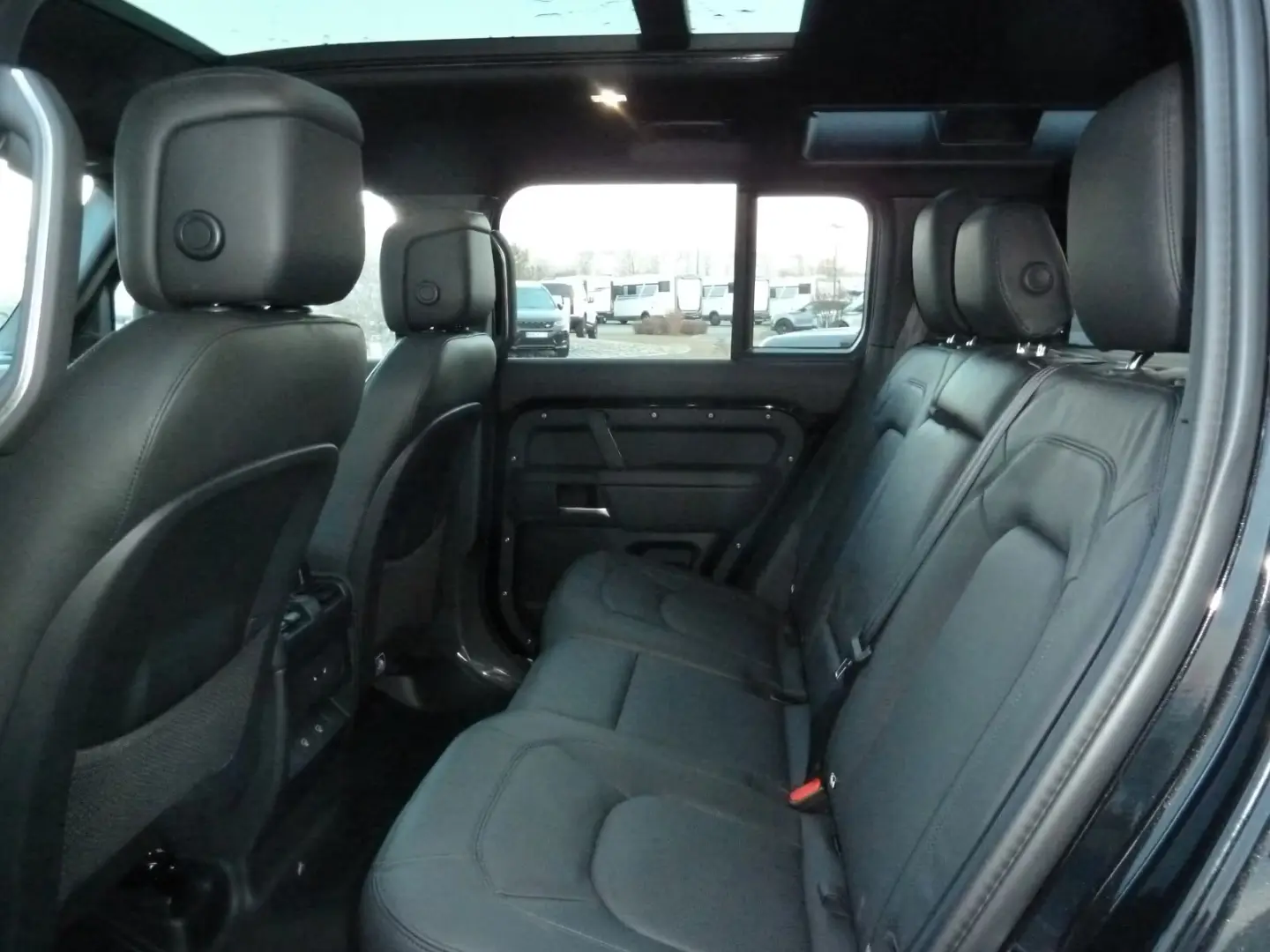 Land Rover Defender 110 P300e X-Dyn.HSE