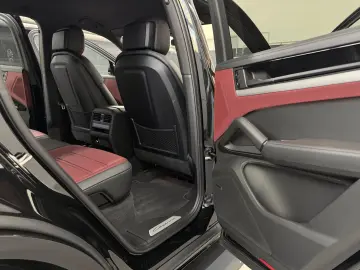 Cayenne SportDesign Massage Sitzluft HeadUp 360°