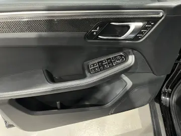 Macan S/LUFT/360GRAD/CARBON/LED/ACC/CHRONO