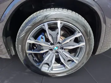 X4 xDrive30i AT M Sportpaket Innovationsp. EDC
