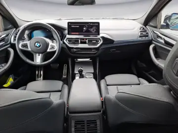 X4 xDrive30i AT M Sportpaket Innovationsp. EDC