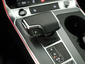 A7 Sportback 55 TFSI quattro S line Valcona Pano