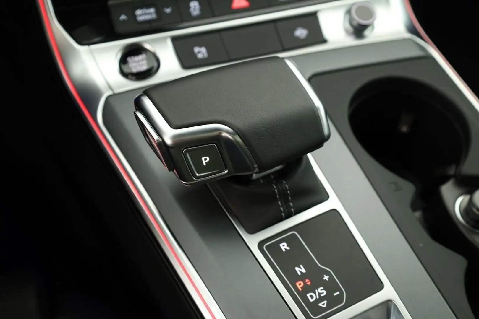 A7 Sportback 55 TFSI quattro S line Valcona Pano