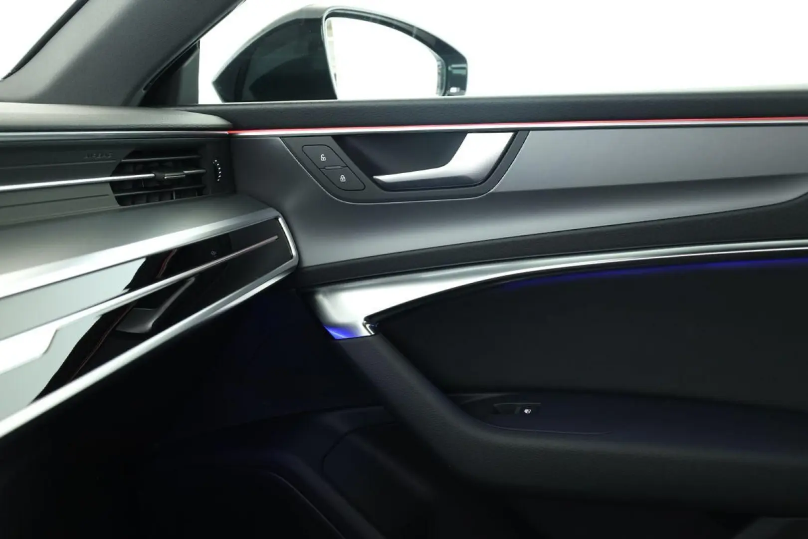 A7 Sportback 55 TFSI quattro S line Valcona Pano