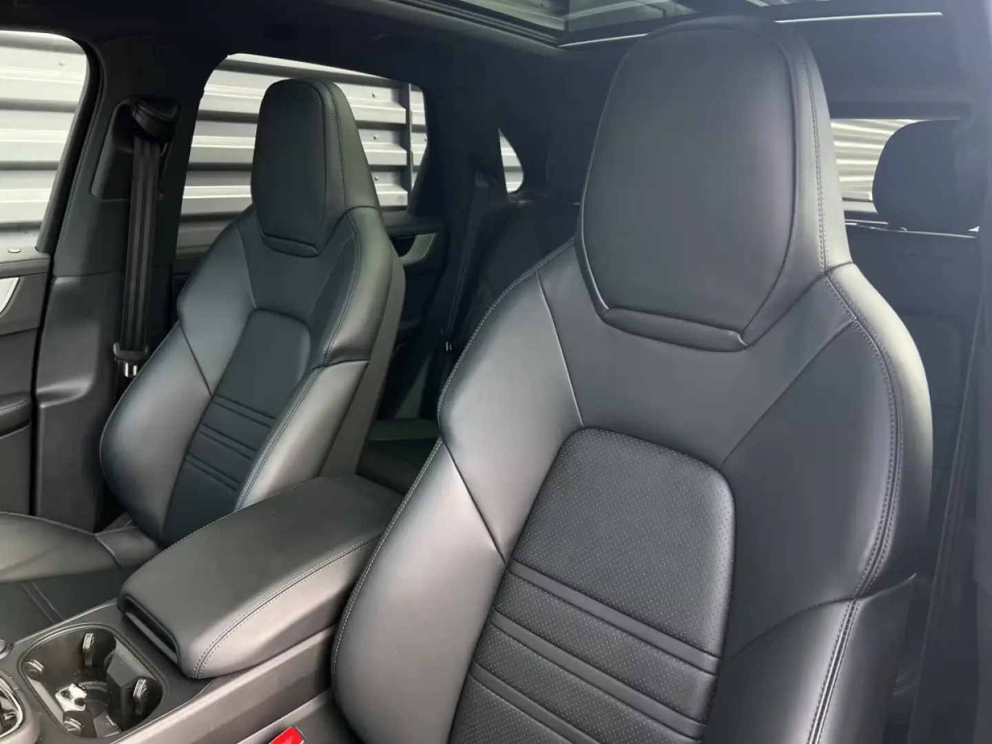 Porsche Cayenne E-Hibrid   Vizualizare surround