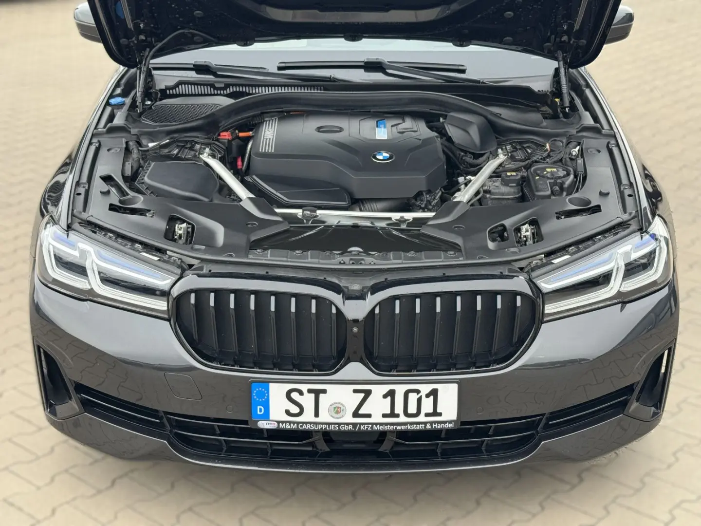 530e 360/PANO/HK/LASER/HUD/AHK/SITZBELÜFTUNG/MEM