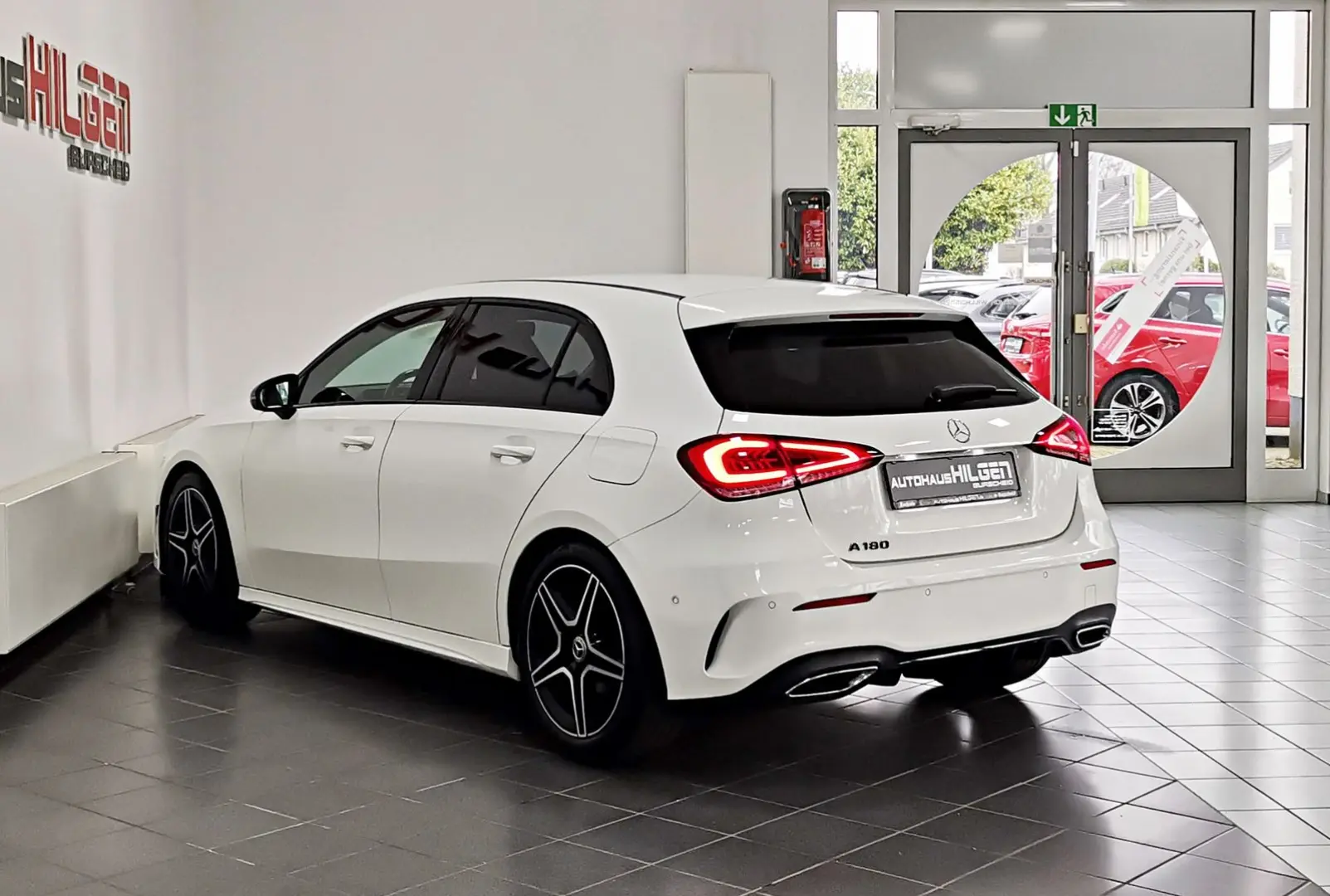 A 180 AMG 7G*R.Kamera*AmbienteBel*Navi*SHZ*LED