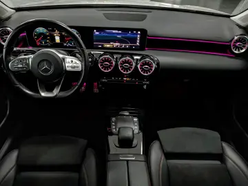 A 180 AMG 7G*R.Kamera*AmbienteBel*Navi*SHZ*LED