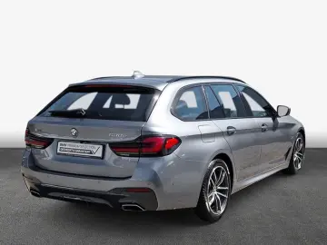530e xDrive Touring Aut. Laser Head-Up Pano AHK