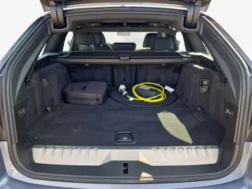 530e xDrive Touring Aut. Laser Head-Up Pano AHK