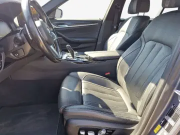 530e xDrive Touring Aut. Laser Head-Up Pano AHK