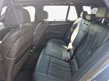 530e xDrive Touring Aut. Laser Head-Up Pano AHK