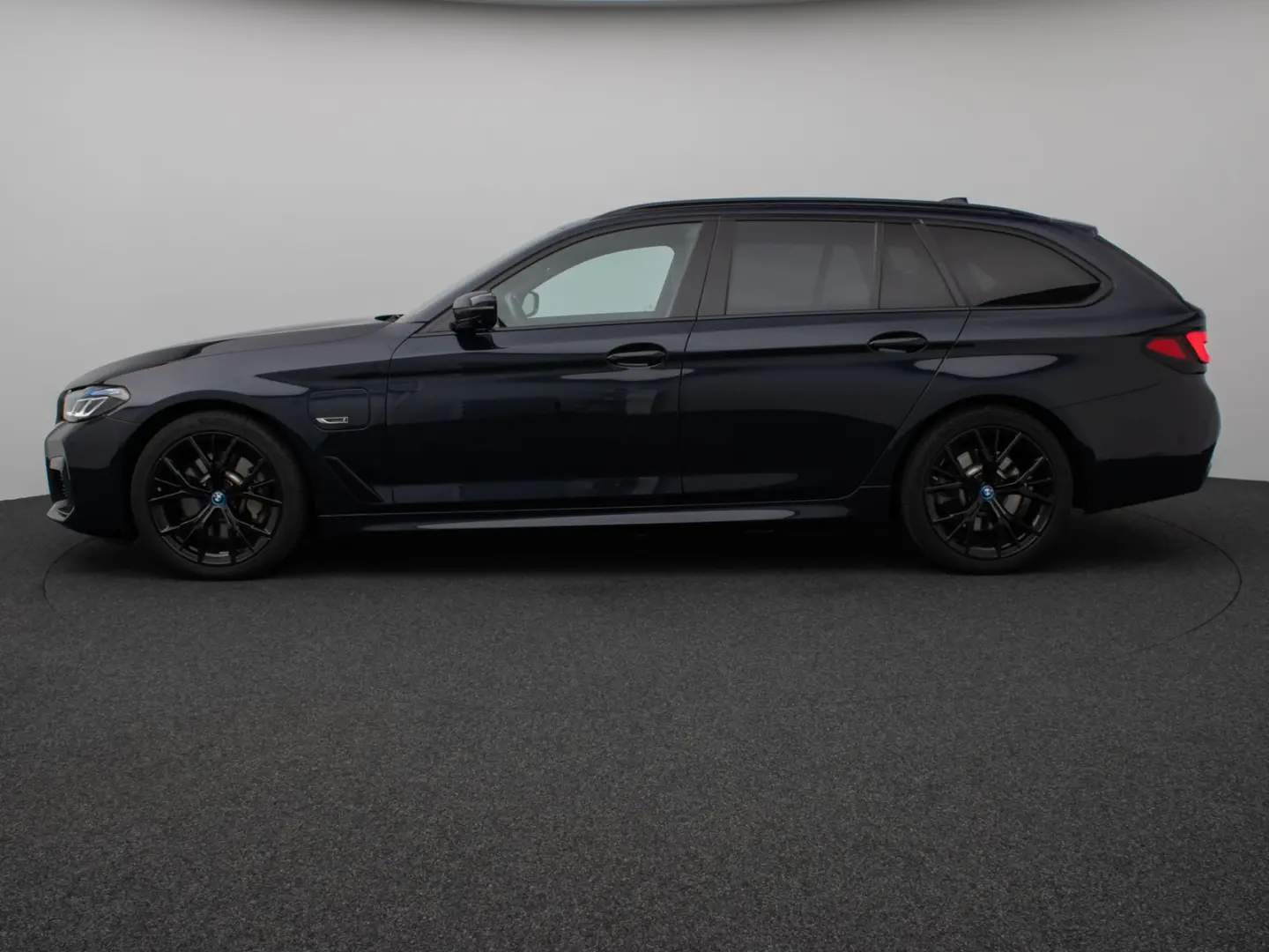 530e xD M Sport Panorama Laser 360°HUD DAB H/K