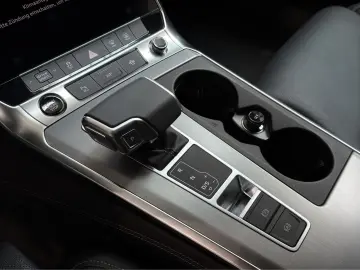 A6 50 TFSI e Q ADVANCED UPE92 LM19 HuD TV MEMORY