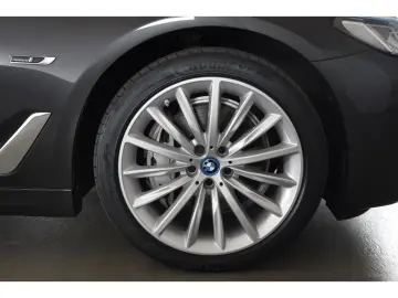 545 e xDrive Luxury Line Harman Kardon Gestikste