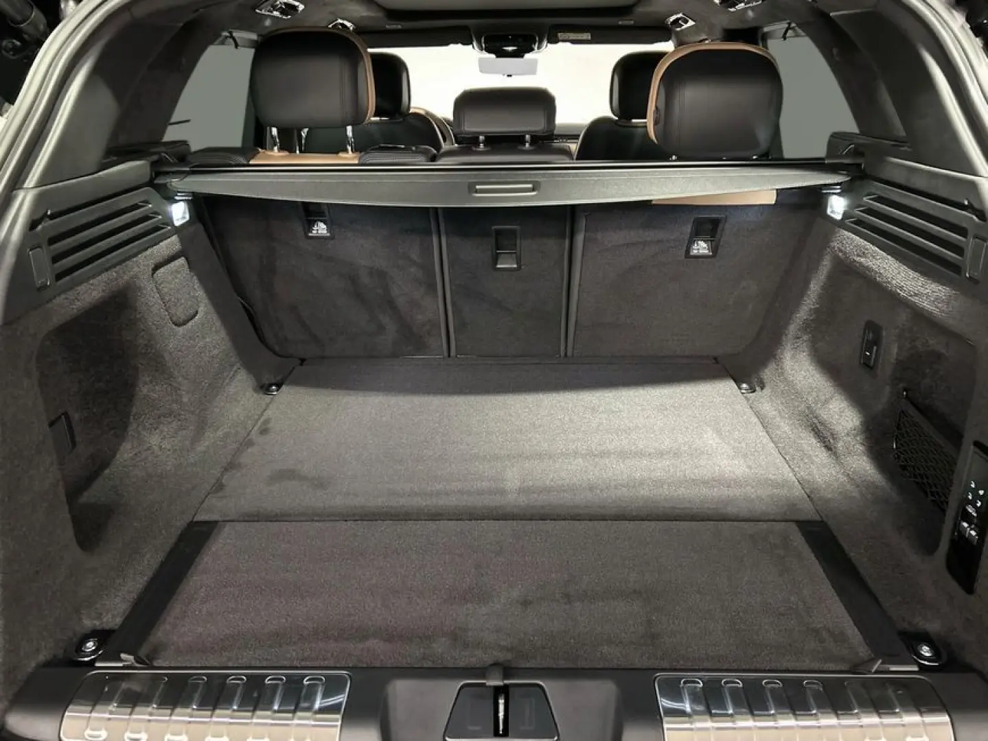 Range Rover Sport D300 Dynamic HSE