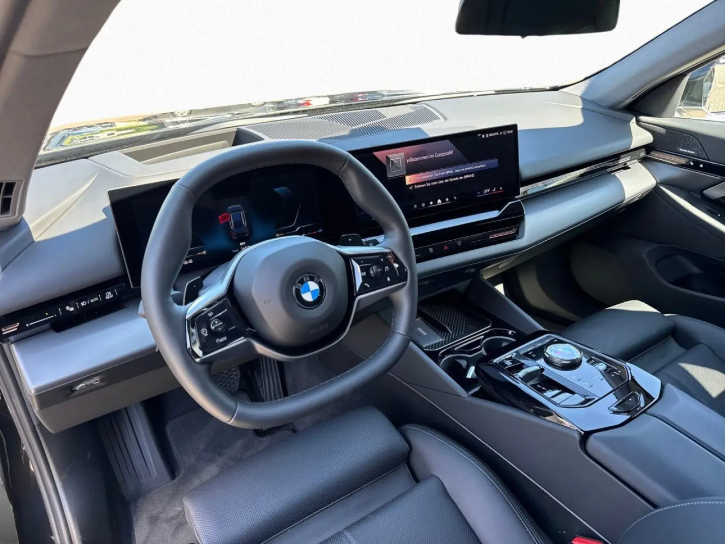 520d xDrive Touring/Ventilation/360/HarmanKardon