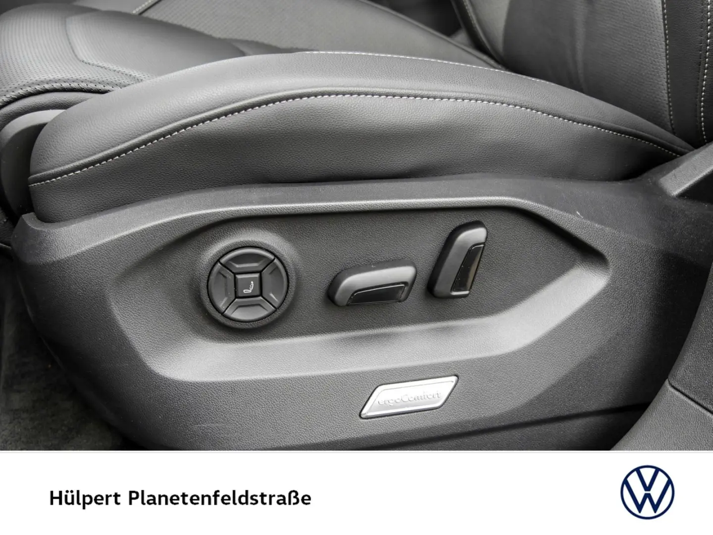 Touareg V6 R-LINE ALLRADLENKUNG NACHTSICHT LM22