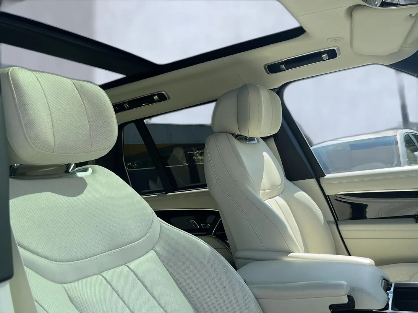 Range Rover P530 Autobiography 22