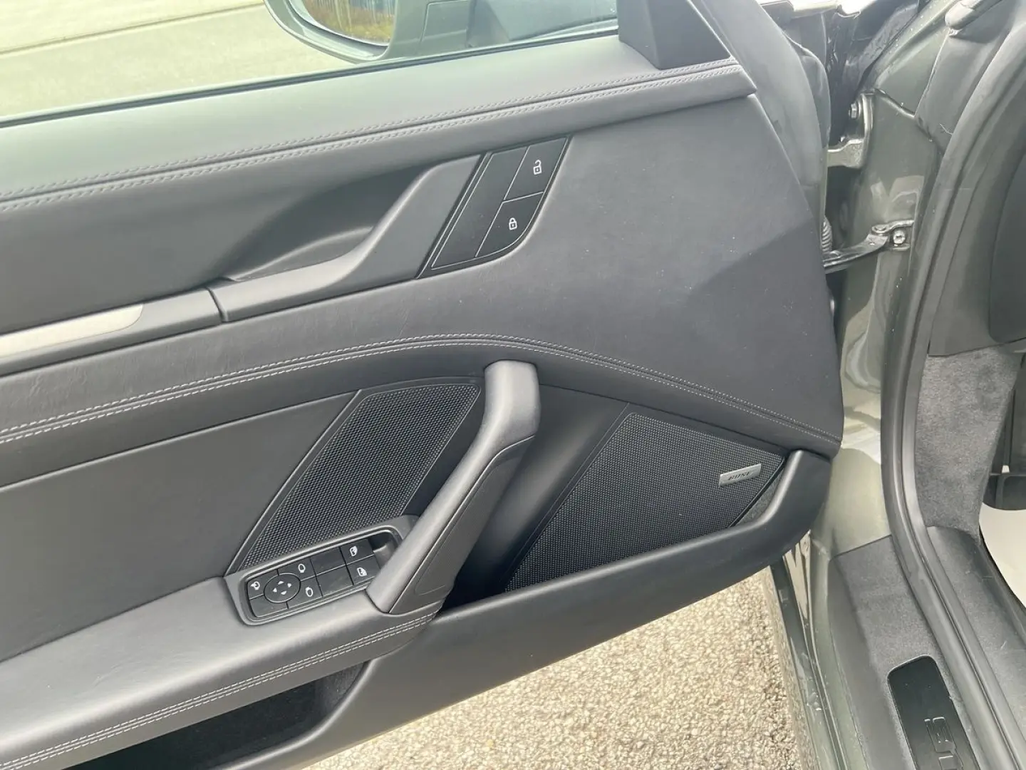 992 911 GTS+Sport Design+LED+Leder+Schiebedach