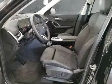 X1 xDRIVE 20d xLine 18''LC PROF HuD 360°AHK SPOR