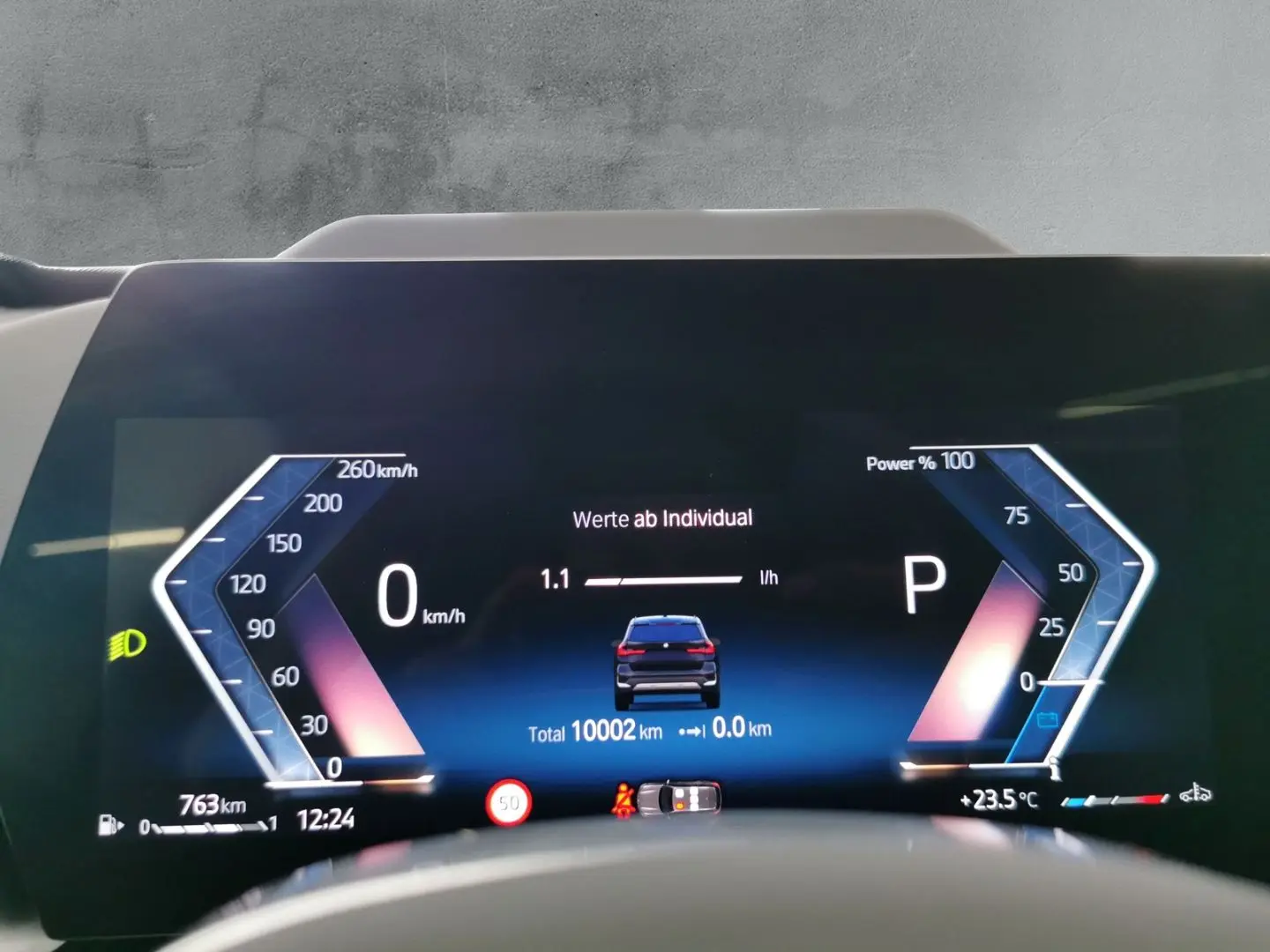 X1 xDRIVE 20d xLine 18''LC PROF HuD 360°AHK SPOR
