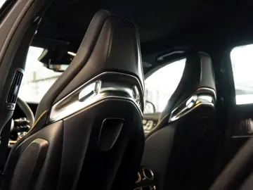 Mercedes-Benz E 63 S AMG - Final Edition 1 of 999