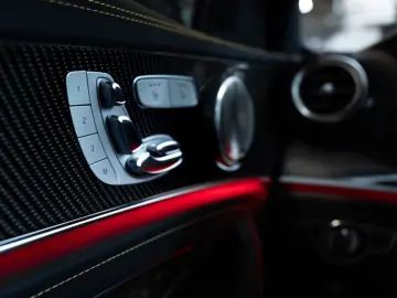 Mercedes-Benz E 63 S AMG - Final Edition 1 of 999