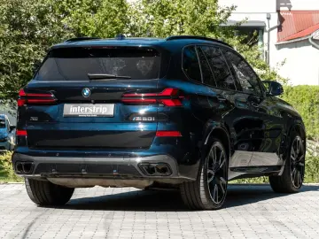 X5 M60i M SPORT; Panorami, 360°,22