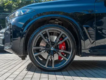 X5 M60i M SPORT; Panorami, 360°,22