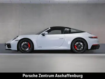 911 Targa 4 GTS Hinterachslenkung 18 Wege Nachts