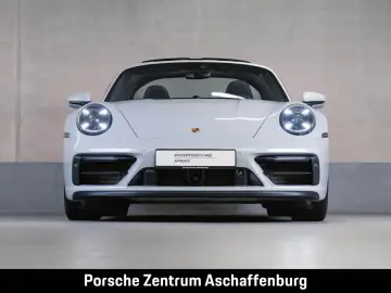 911 Targa 4 GTS Hinterachslenkung 18 Wege Nachts