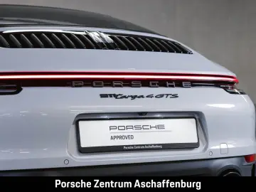 911 Targa 4 GTS Hinterachslenkung 18 Wege Nachts