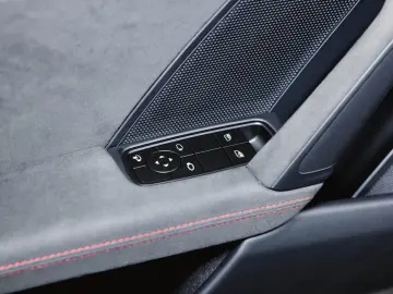 911 Targa 4 GTS Hinterachslenkung 18 Wege Nachts