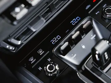 911 Targa 4 GTS Hinterachslenkung 18 Wege Nachts