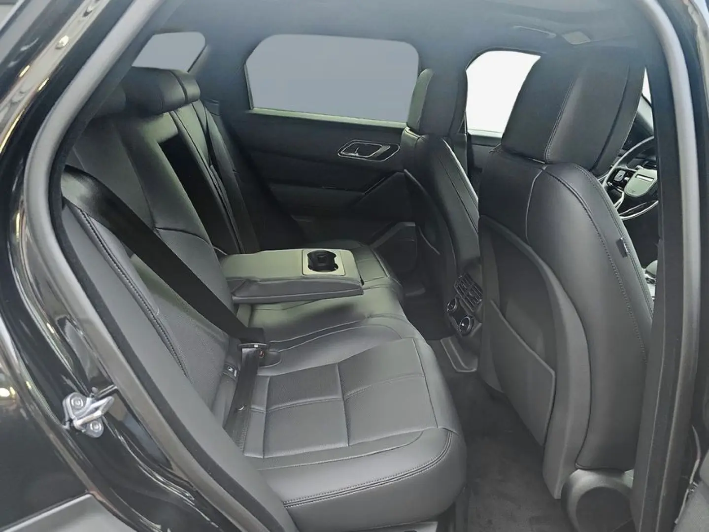 Range Rover Velar D300 Dynamic HSE