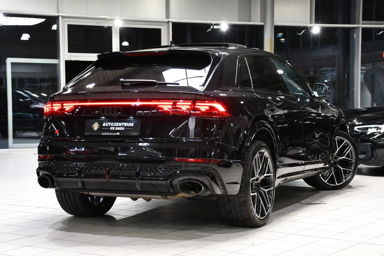 RSQ8 4.0 TFSI qu Exclusive Laser B&O 4D Head Up