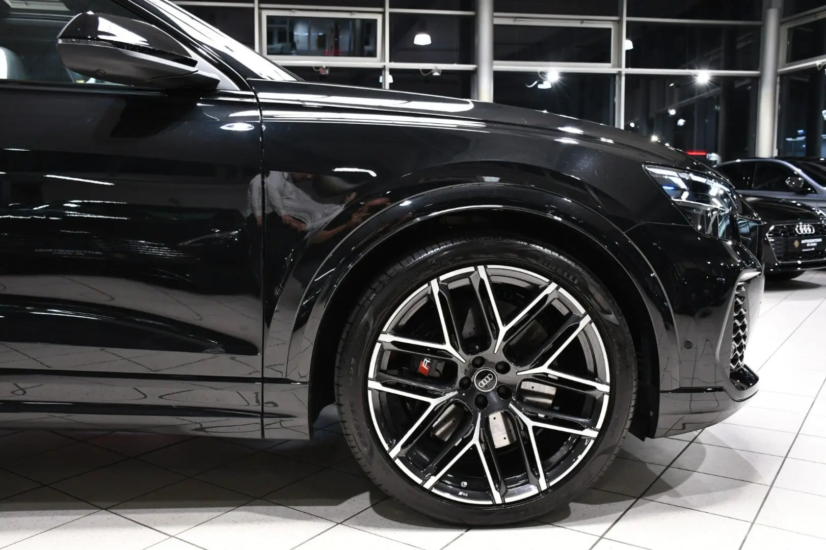RSQ8 4.0 TFSI qu Exclusive Laser B&O 4D Head Up
