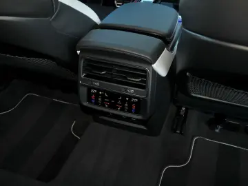 RSQ8 4.0 TFSI qu Exclusive Laser B&O 4D Head Up
