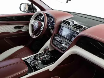 Bentayga S V8 CARBON STYLING / NAIM / TOURING