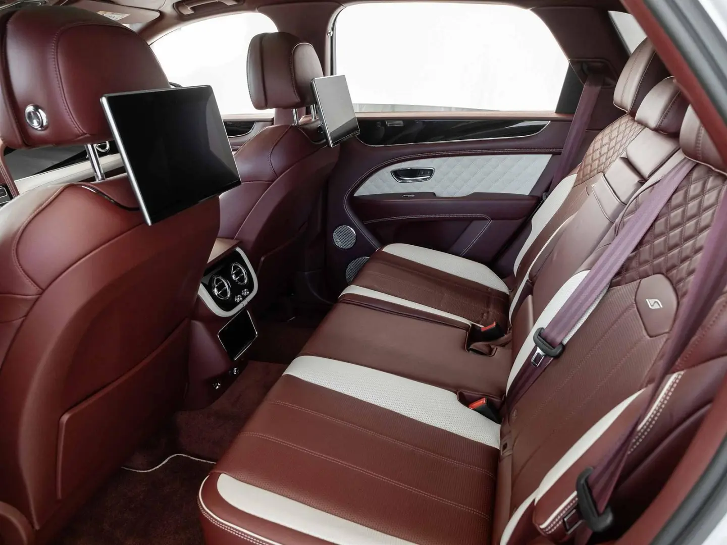 Bentayga S V8 CARBON STYLING / NAIM / TOURING