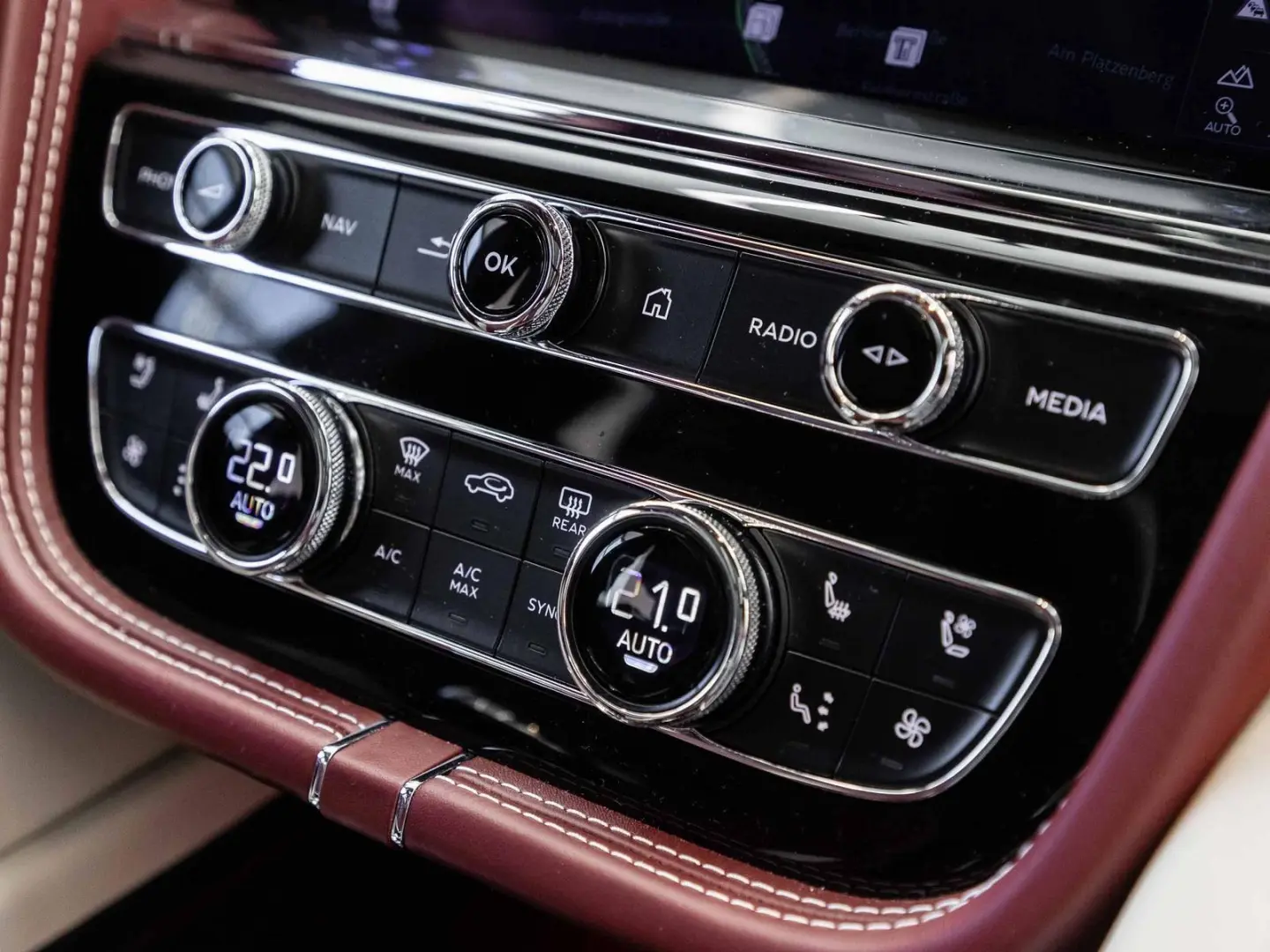 Bentayga S V8 CARBON STYLING / NAIM / TOURING