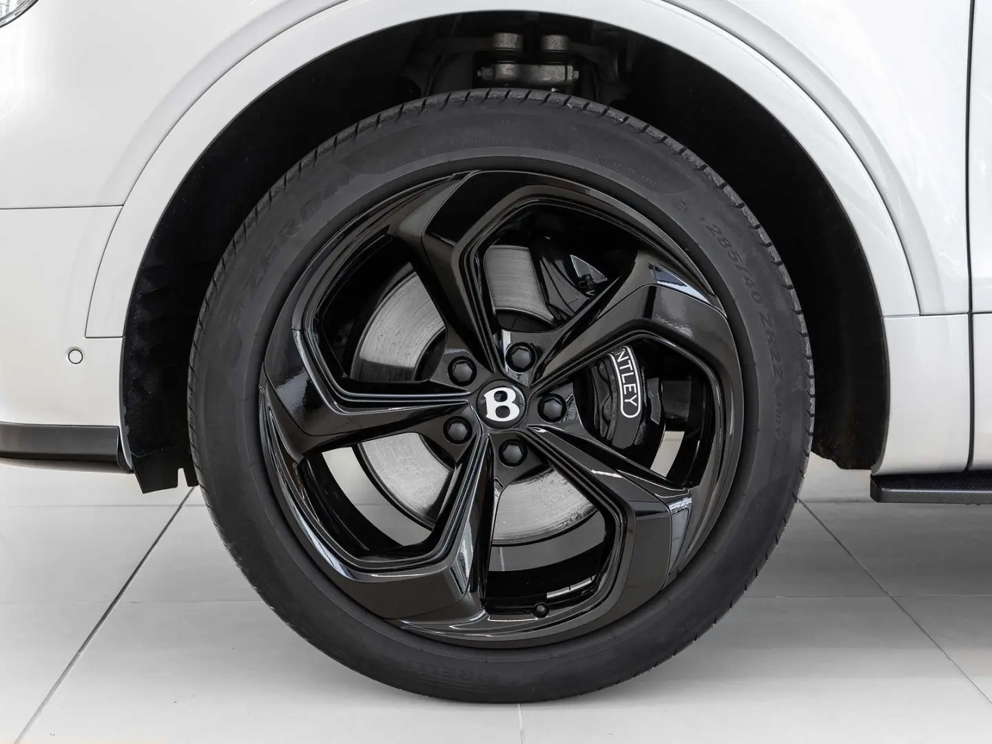 Bentayga S V8 CARBON STYLING / NAIM / TOURING