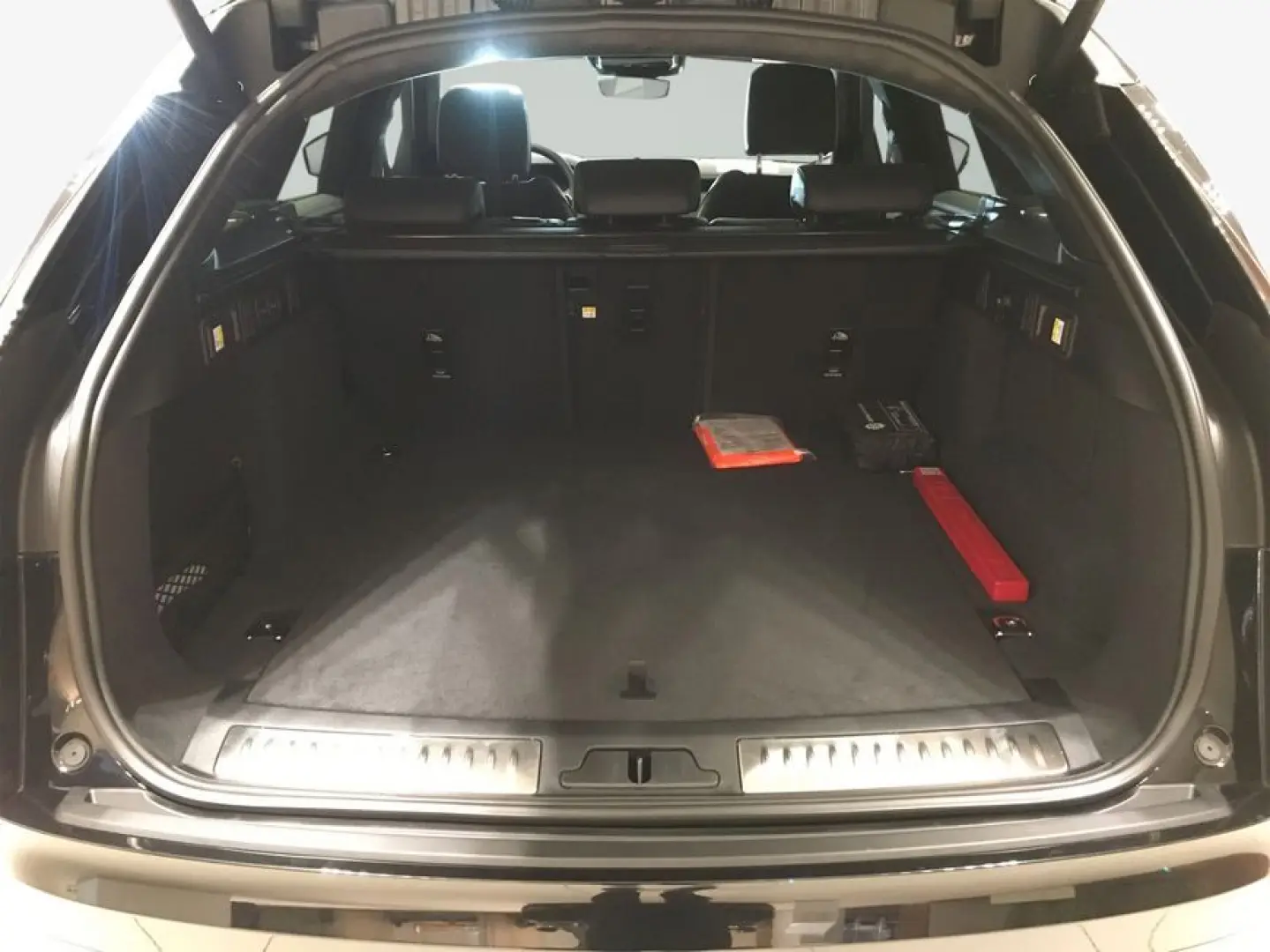 Range Rover Velar D300 Autobiography