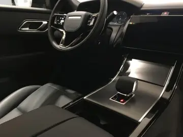 Range Rover Velar D300 Autobiography