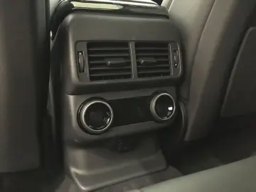 Range Rover Velar D300 Autobiography
