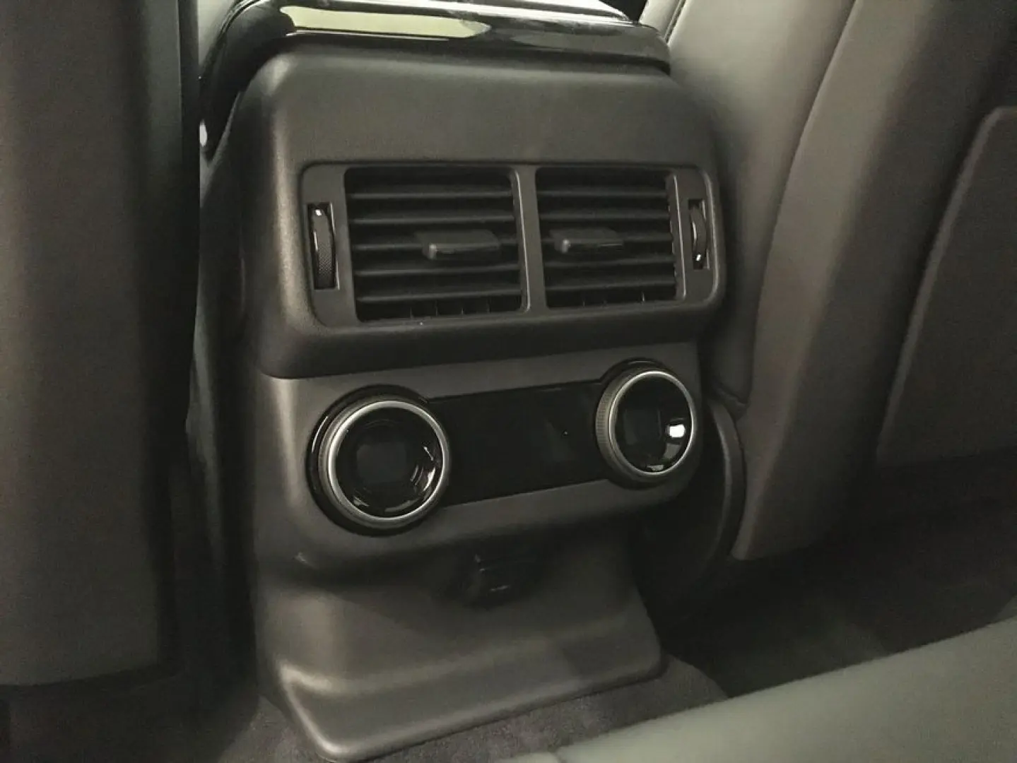 Range Rover Velar D300 Autobiography