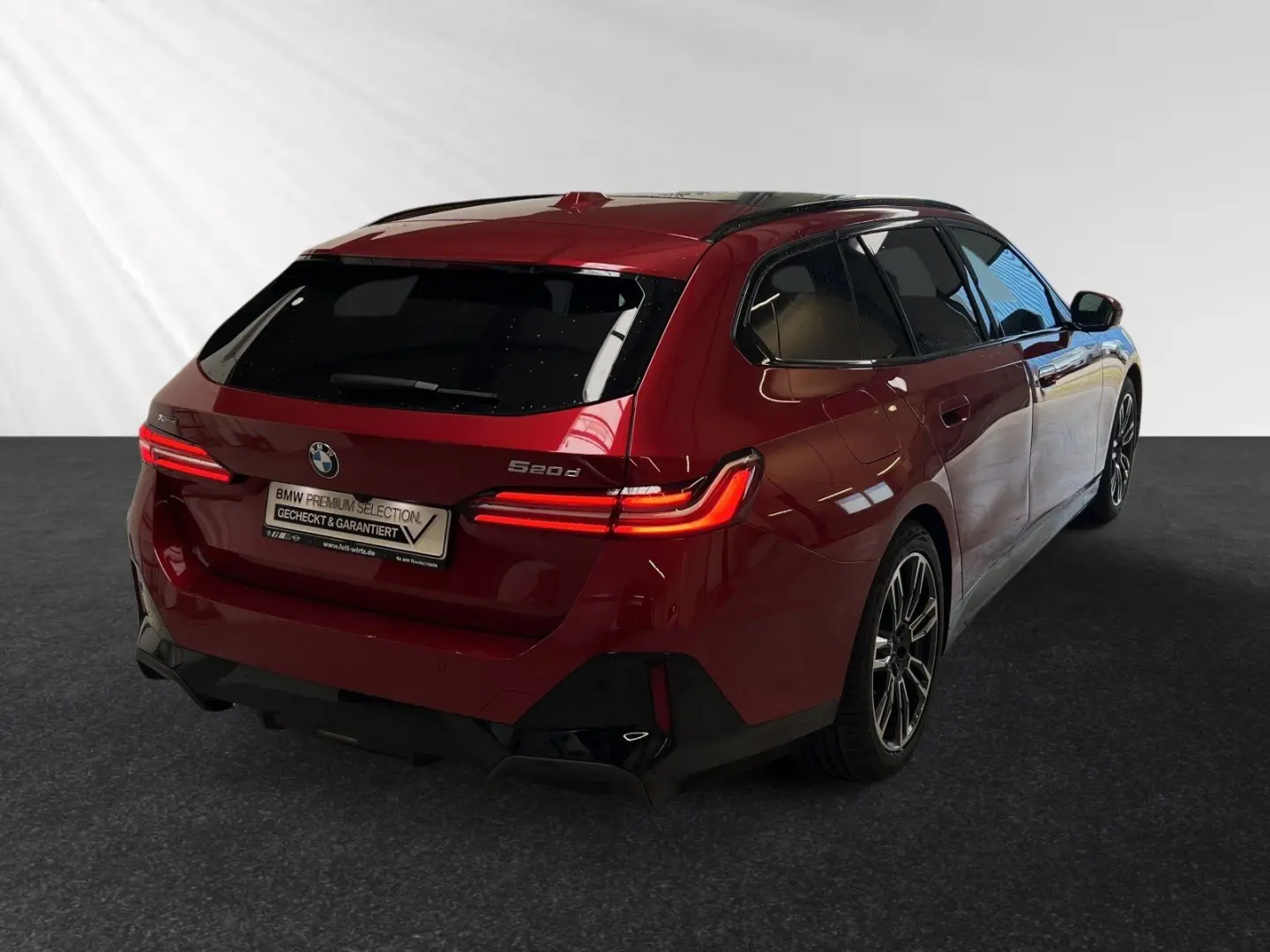 520d xDrive Touring M Sport|AHK|Pano|Harman/Kard